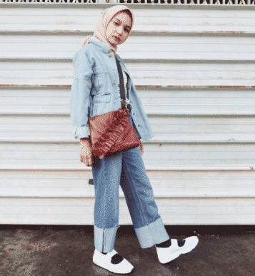 62 Koleksi Model Style Hijab Dengan Jaket Jeans Terbaru