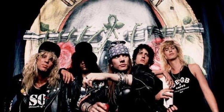 6 Permintaan Unik Konser Guns N’ Roses, Minta Rendang dan Dihadiri Presiden ?