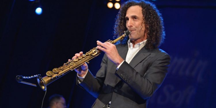 4 Keseruan di Konser Kenny G di Jakarta, Bikin Penonton Lupa Pulang!