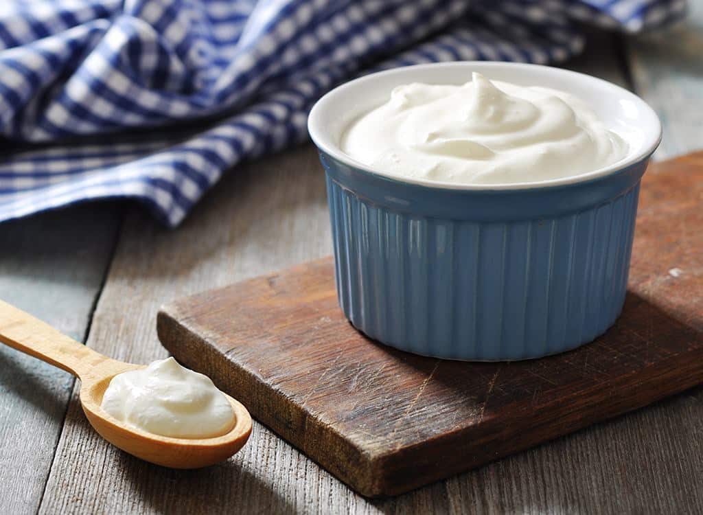 Hindari rontok dengan yoghurt