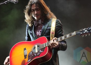 10 Gitar Akustik Terbaik di Indonesia Untuk Pemula