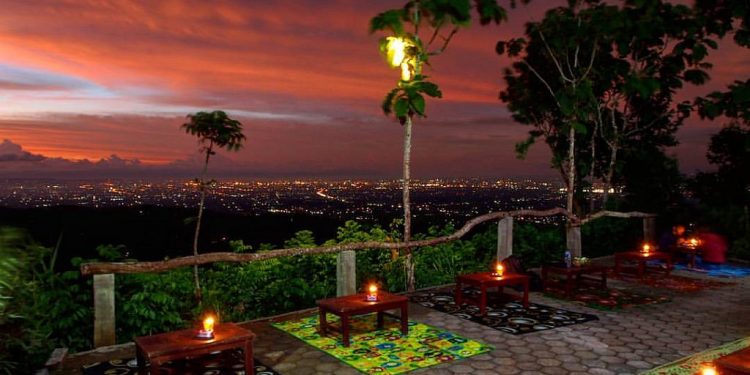 6 Hal Seru untuk dilakukan di Bukit Bintang Jogja pada Malam Hari