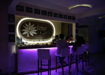 Bar dan Cafe Jogja Paling Asik Plus Hiburan Live Music Kekinian