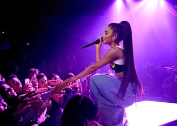 7 Deretan Musisi yang Nyaris Mati Saat Tampil di Atas Panggung, dari Kesetrum hingga Serangan Jantung,