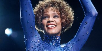 8 Fakta Menarik Tentang Lagu I Will Always Love You, Whitney Houston Hampir Saja Tidak Mengcovernya Lho!