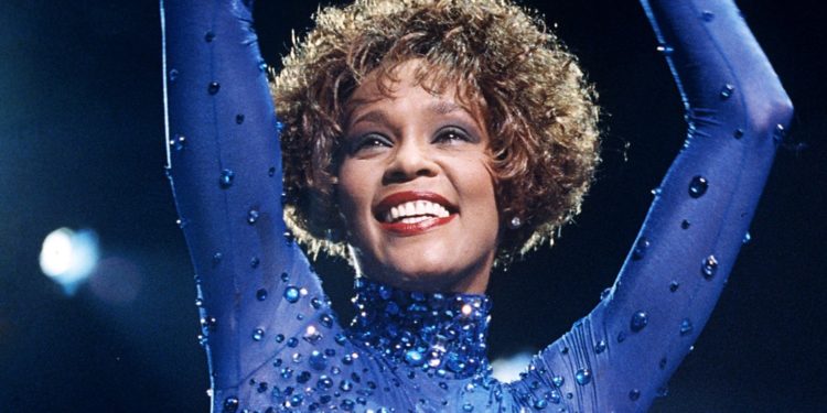 8 Fakta Menarik Tentang Lagu I Will Always Love You, Whitney Houston Hampir Saja Tidak Mengcovernya Lho!