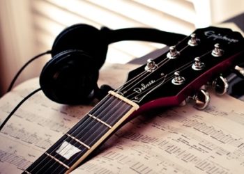 10+ Cara bermain gitar untuk pemula agar cepat mahir