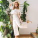 Mix & Match Outfit Celana Warna Putih untuk Berbagai Acara