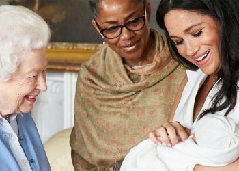 Pangeran Harry dan Meghan Markle Dianugerahi Bayi Laki-Laki