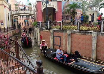 Layaknya di luar negeri, 4 Tempat Wisata di Bogor ini suguhkan suasana Eropa