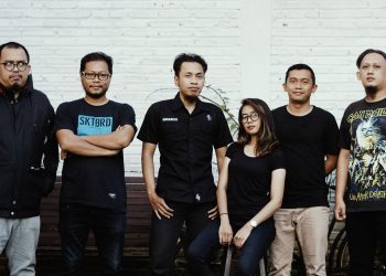 personil band hutan hujan