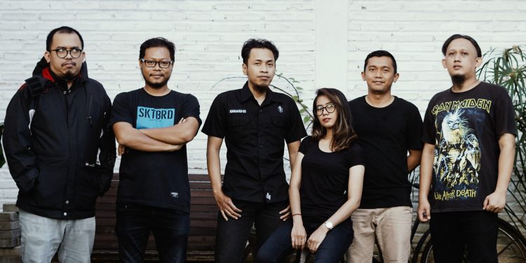 personil band hutan hujan