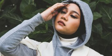 Alami sakit hati, Ayuenstar rilis single terbaru “Heart is Dying”