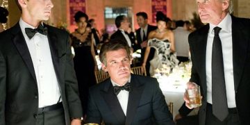 Daftar rekomendasi film yang bercerita tentang uang dan kekayaan - Wall Street (2010)