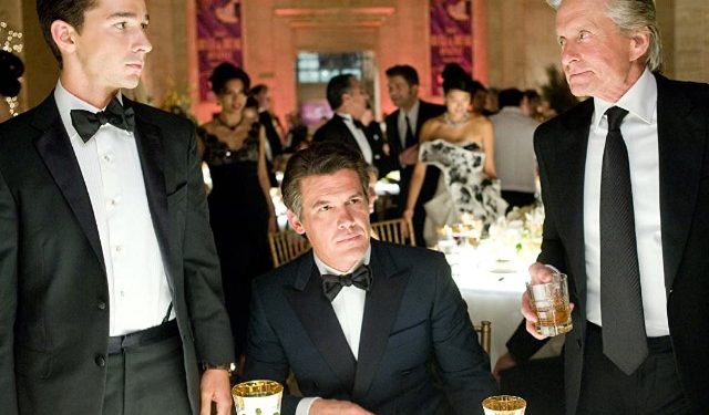 Daftar rekomendasi film yang bercerita tentang uang dan kekayaan - Wall Street (2010)