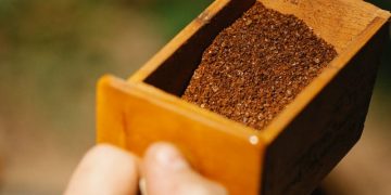 Kumpulan manfaat masker kopi dan jeruk nipis yang harus Anda tahu