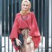 Rekomendasi Model Atasan Wanita Untuk Rok Lilit